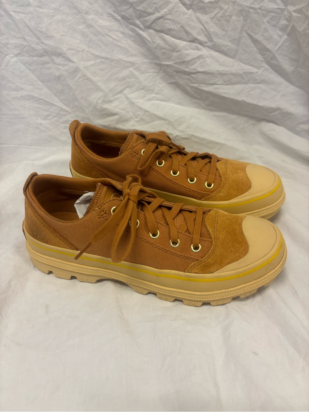 Sorel Tan Suede/Rubber Low-Top Sneakers | Women’s Size 9.5